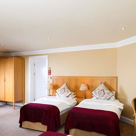 Dingle Bay Hotel Bagian luar foto