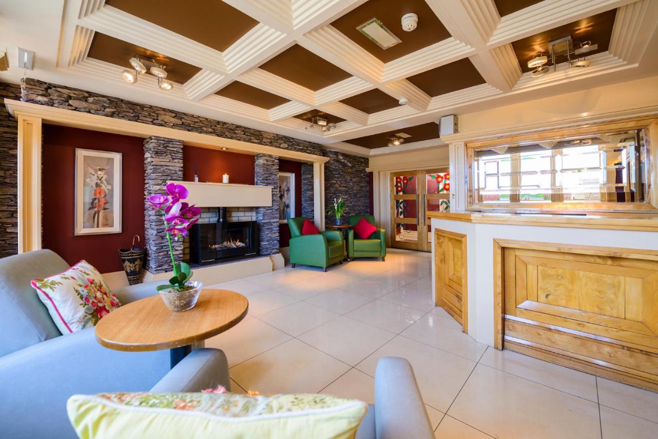 Dingle Bay Hotel Bagian luar foto