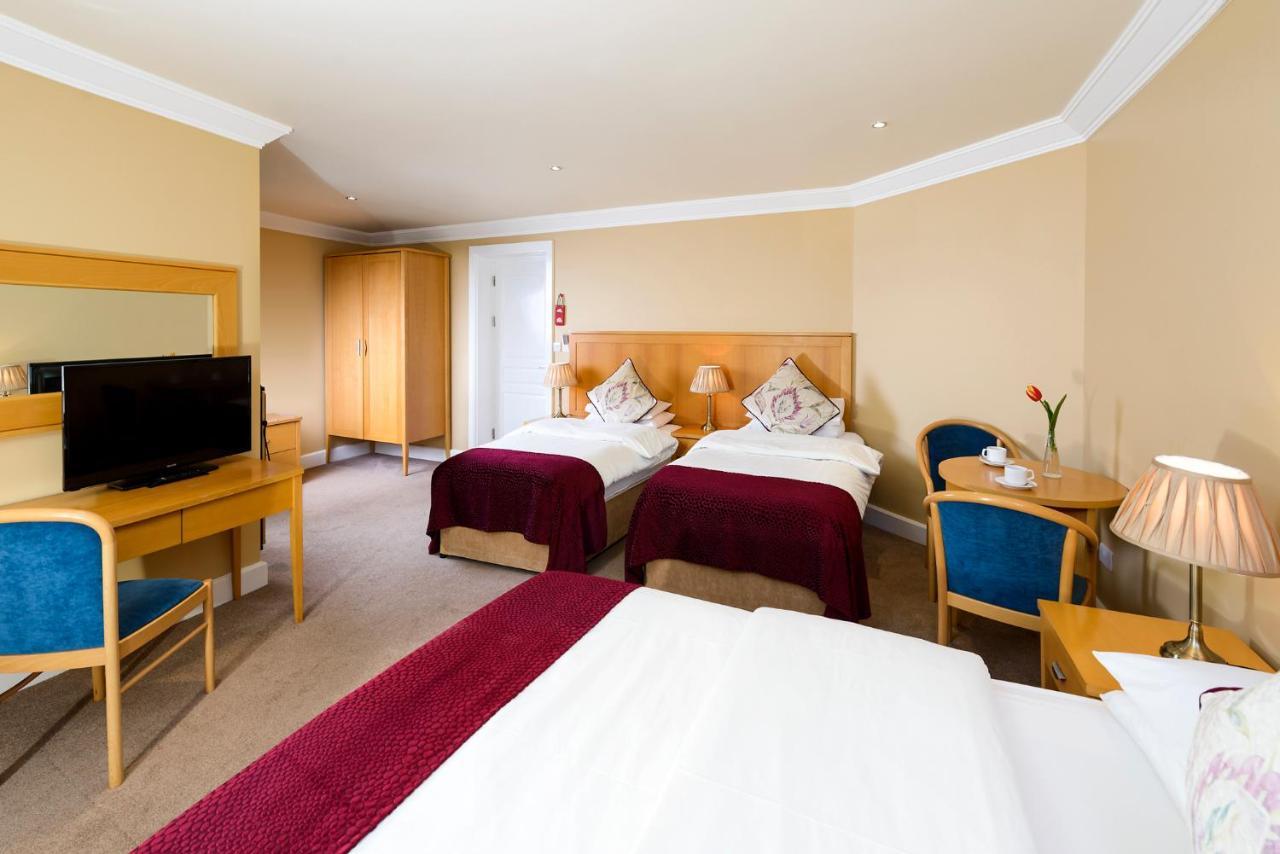 Dingle Bay Hotel Bagian luar foto
